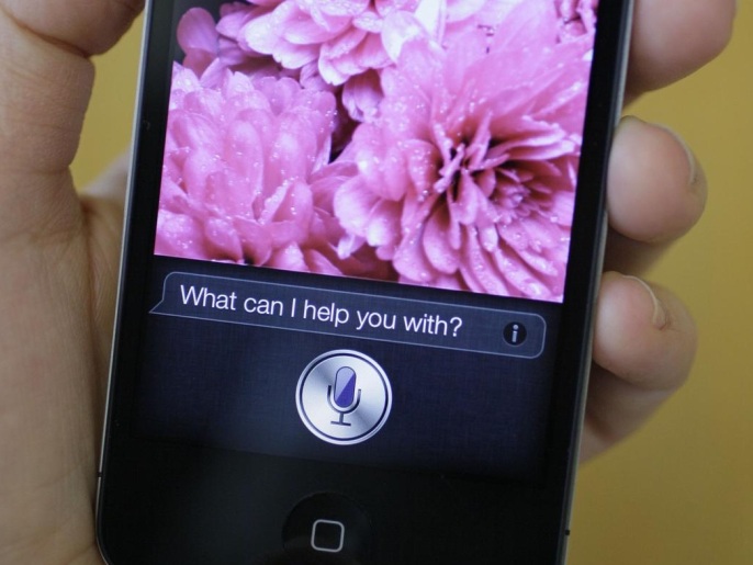 4b742f44-b6ee-46eb-9f9d-8afc1b71f342 FILE - In this Monday Oct. 10, 2011, file photo, Siri, Apple's virtual assistant, is displayed on the Apple iPhone 4S in San Francisco. According to a three-month AP investigation released in January 2013, five years after the start of the Great Recession, instead of relying on someone else in the workplace or their personal lives, people are using technology to do tasks independently. (AP Photo/Eric Risberg, File)