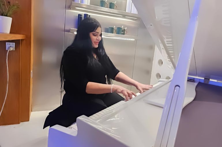 56d8bad981d8a8d984-1748960334 المعالجة بالموسيقى رنا جاسم