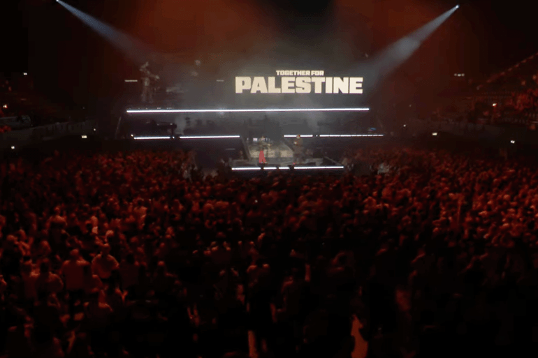 معا من أجل فلسطين.. حفل خيري لدعم غزة بمشاركة فنية واسعة في لندن المصدر: Together for Palestine الرابط: https://www.youtube.com/watch?v=RWBVHFv-UqM