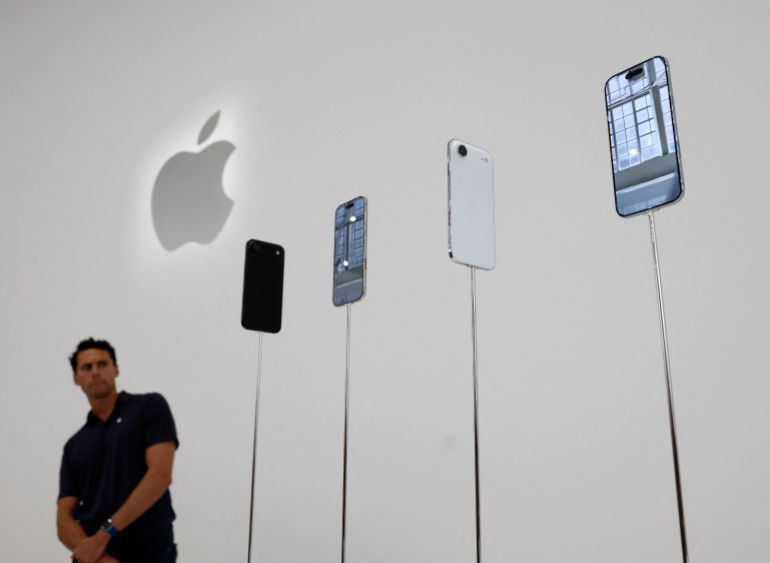 CUPERTINO, CALIFORNIA - SEPTEMBER 09: The new Apple iPhone Air is displayed during an Apple special event at Apple headquarters on September 9, 2025 in Cupertino, California. Apple unveiled a new generation of iPhones, updated Apple Watches, and AirPods during a special event at its headquarters. Justin Sullivan/Getty Images/AFP (Photo by JUSTIN SULLIVAN / GETTY IMAGES NORTH AMERICA / Getty Images via AFP)