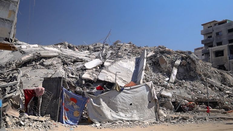 al-l005-1758090803 نزوح وإبادة.. مأساة نادية صبري في غزة بين الدمار وفقدان الأمان