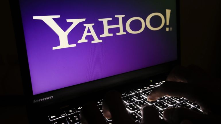 The Yahoo logo is pictured on a computer monitor in Taipei, Taiwan, 23 September 2016. According to news reports on 23 September, around 500 million Yahoo account users information had been stolen or hacked on its network in 2014.