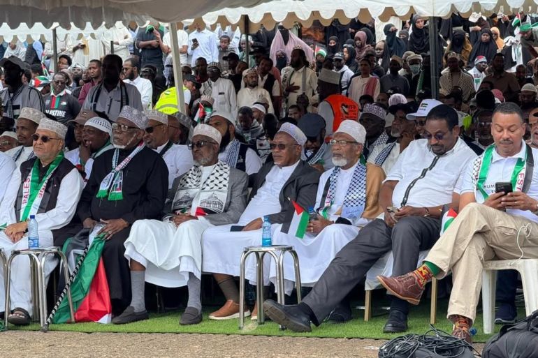 قادة المسلمين في مظاهرة في نيروبي تأييدا لغزة