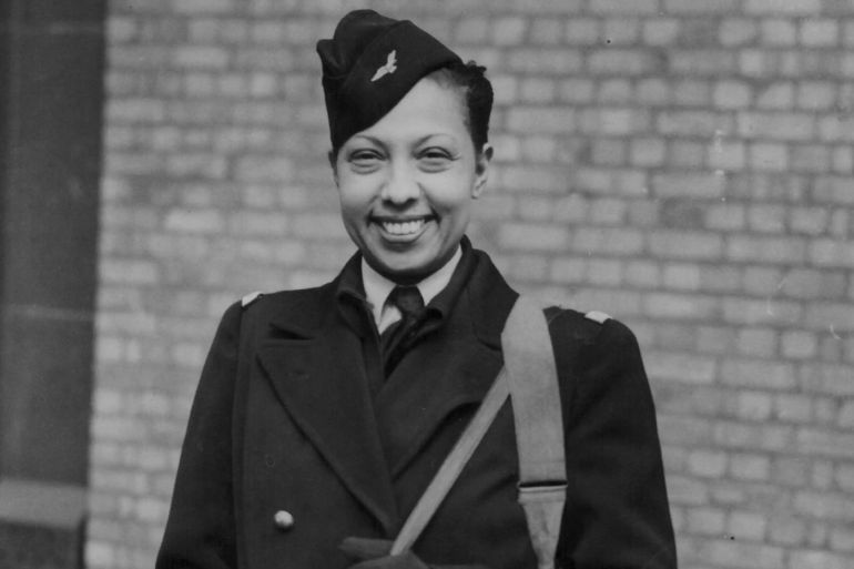 Dancer Josephine Baker arriving at the Savoy Hotel in London, April 25th 1945. (Photo by Keystone/Hulton Archive/Getty Images)