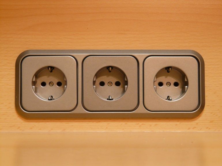 power-outlet