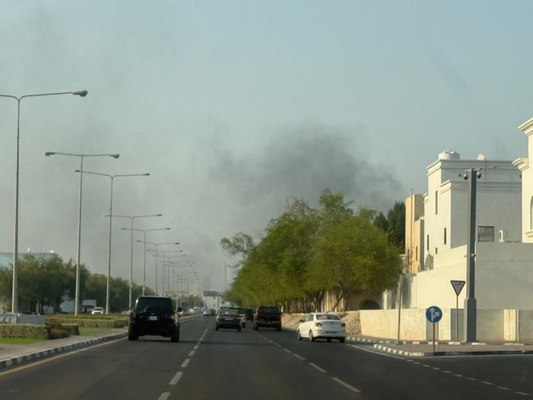 pic-89081-1757474322 Smoke rises after several blasts were heard in Doha, Qatar, September 9, 2025. REUTERS/Ibraheem Abu Mustafa العدوان الإسرائيلي على الدوحة في قطر في محاولة اغتيال قادة حماس