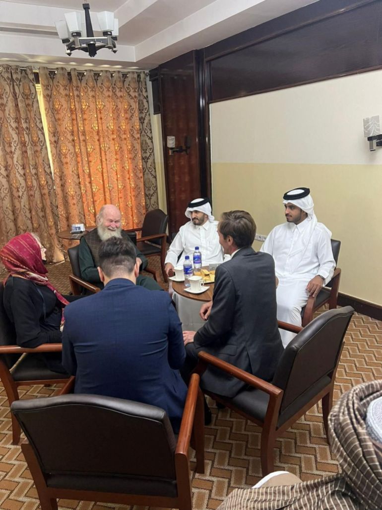 British citizens named Peter and Barbara Reynolds, who had been in custody in Afghanistan, sit with Qatari and British diplomats, in Kabul, Afghanistan, September 19, 2025. Qatar Government/Handout via REUTERS THIS IMAGE HAS BEEN SUPPLIED BY A THIRD PARTY NO RESALES. NO ARCHIVES