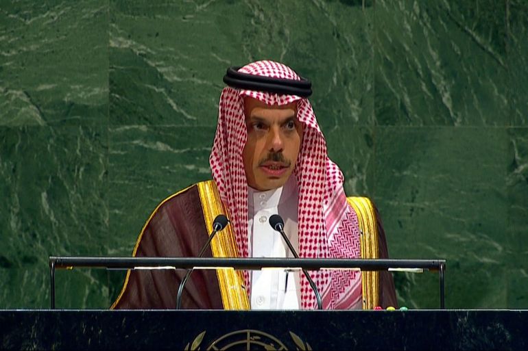 فيصل بن فرحان وزير الخارجية السعودي