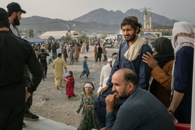 getty_68f330b7bb-1760768183 TORKHAM, AFGHANISTAN - SEPTEMBER 15: Afghan migrants apply for a registration card at the Omari camp, a temporary, large-scale shelter, on September 15, 2025 in Torkham border crossing, Afghanistan. After receiving the card, they are allowed to leave the camp and go to their respective home. On September 1st, the Government of Pakistan intensified its forced deportation drive targeting Afghan migrants and PoR holders following the expiry of the card validity on 30 June. More than 3 million Afghans have returned to Afghanistan from Pakistan and Iran since September 2023, often returning to a country where many have little or nothing to come back to. (Photo by Elke Scholiers/Getty Images)