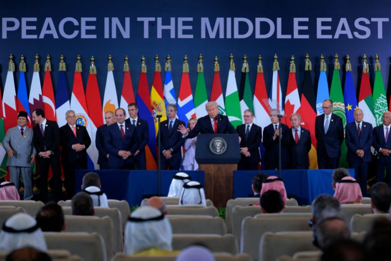 getty_68f63105b0-1760964869 SHARM EL-SHEIKH, EGYPT - OCTOBER 13: U.S. President Donald Trump joins President of Egypt Abdel Fattah El-Sisi and other regional and European leaders for a Middle East peace summit at the Sharm El Sheikh International Congress Center on October 13, 2025 in Sharm El-Sheikh, Egypt. President Trump is visiting the country hours after Hamas released the remaining Israeli hostages captured on Oct. 7, 2023, part of a US-brokered ceasefire deal to end the war in the Gaza Strip. (Photo by Chip Somodevilla/Getty Images)