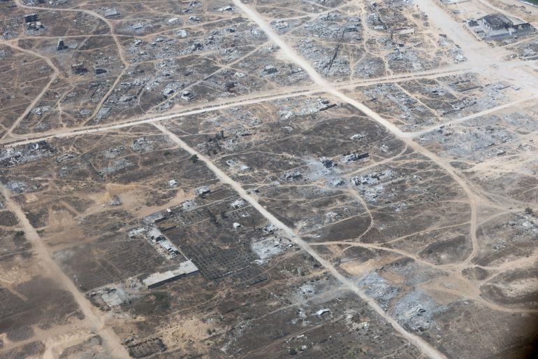 gettyimages-2228780292-1760971391 GAZA - AUGUST 6: A view from the air as Jordanian air force personnel in a Jordanian C-130 military aircraft perform an air drop of aid and humanitarian supplies on August 6, 2025 in Gaza. On Wednesday, the Royal Jordanian Air Force carried out air drops of food and other aid over Gaza, alongside aircraft from other nations carrying 54 tons of humanitarian supplies. Airdrops of aid have resumed in recent weeks in an attempt to alleviate the severe lack of food and other essentials reaching people in Gaza, where the World Food Programme (WFP) has said over half a million people are enduring famine-like conditions, as Israel continues to restrict the flow of aid. (Photo by Salah Malkawi/Getty Images)