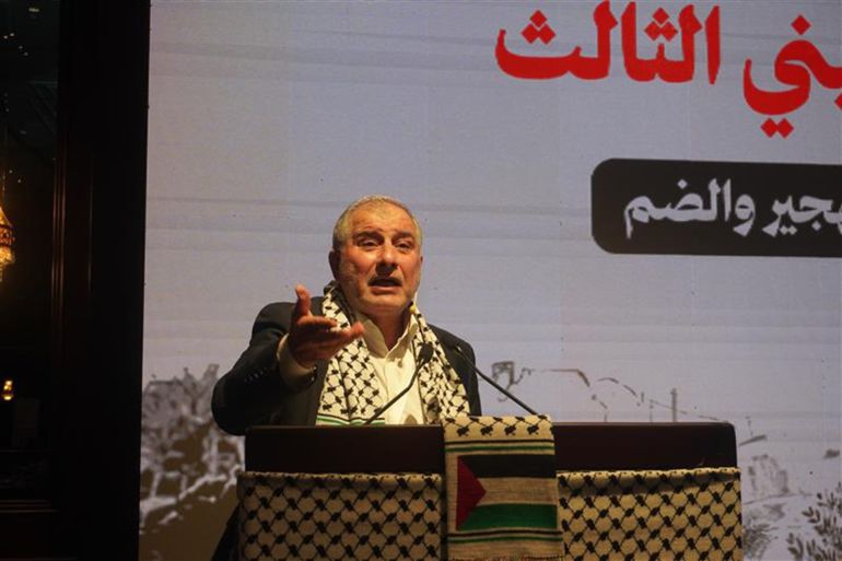 001-1763214333 _ماجد الزير النائب الأول لرئيس الهيئة العامة للمؤتمر الشعبي لفلسطينيي الخارج (الجزيرة)