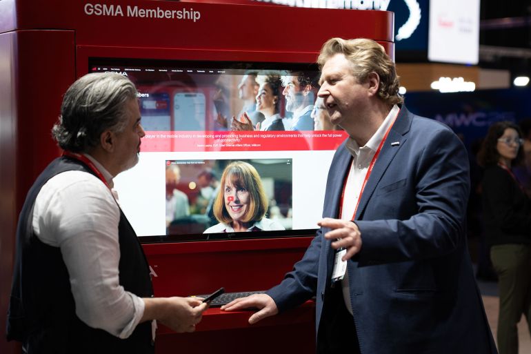 مقابلة هنري من جي إس أم إيه المصدر الجزيرة