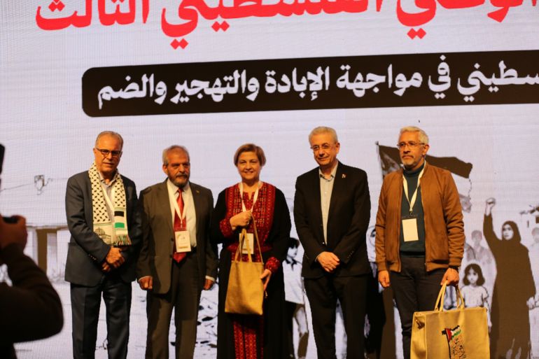 004-1763214419 _تكريم مستشار الرئيس الكولومبي ضمن فعاليات ملتقى الحوار الوطني الفلسطيني الثالث بإسطنبول (إعلام المؤتمر الشعبي)