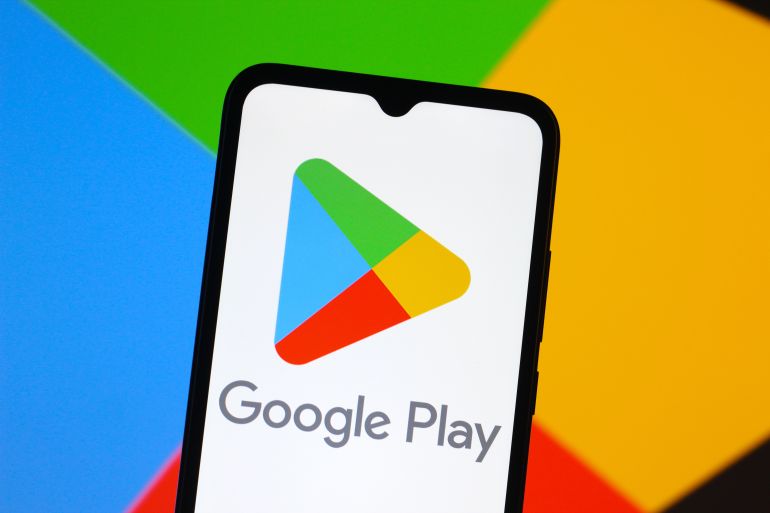 d8b4d8b3d98ad8b4d8b3d98ad8b4d8b3d98a-1754312355 CANADA - 2025/02/02: In this photo illustration, the Google Play logo is seen displayed on a smartphone screen. (Photo Illustration by Thomas Fuller/SOPA Images/LightRocket via Getty Images)