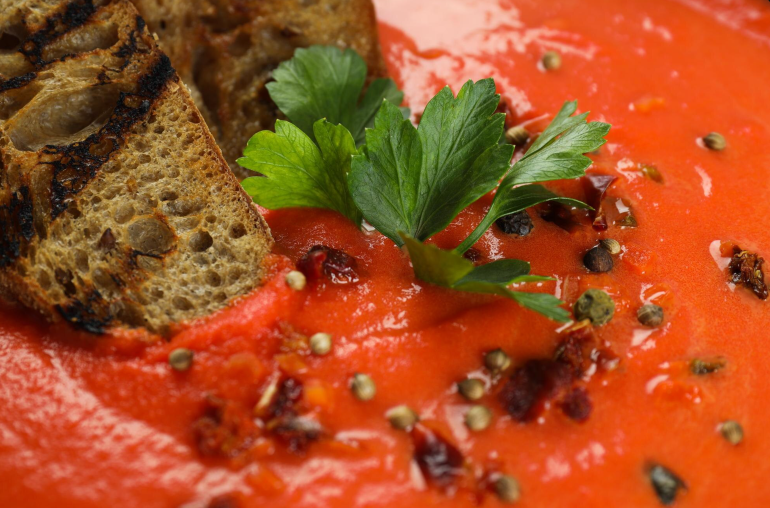 وصفات ذكية لتحضير وجبة لذيذة من الخبز البائت - المصدر: فريبك