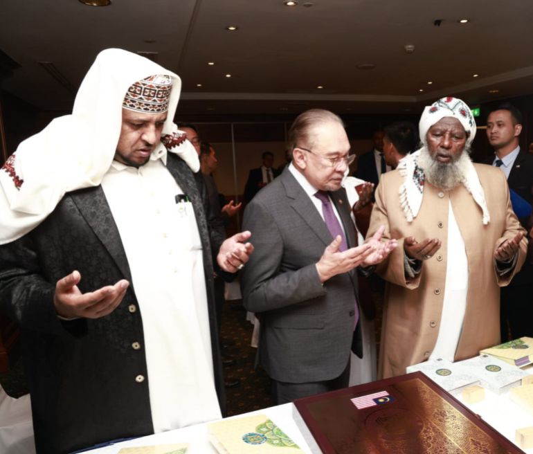 لقاء قادة المجلس الأعلى للشؤون الإسلامية في إثيوبيا مع رئيس الوزراء الماليزي أنور إبراهيم