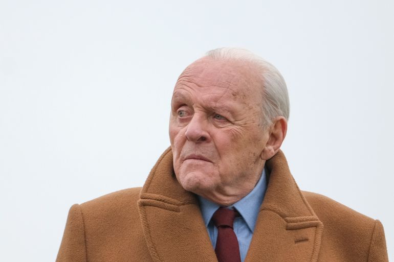 gettyimages-2199372018-1763480556 ESHER, ENGLAND - FEBRUARY 13: Actor, Sir Anthony Hopkins seen filming at Sandown Park Racecourse on February 13, 2025 in Esher, England. (Photo by Alan Crowhurst/Getty Images)