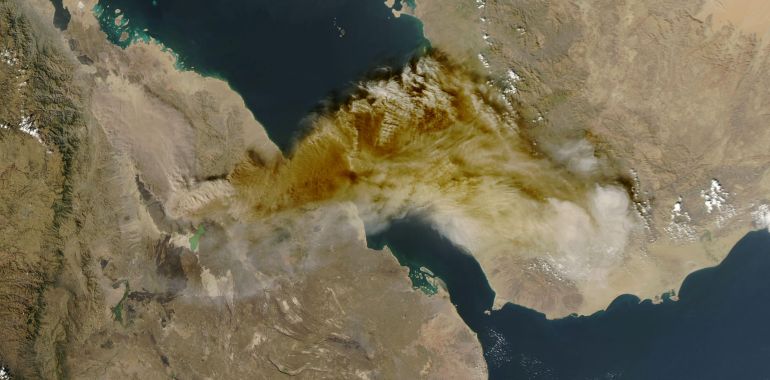 reuters_692561b7-1764057527 A satellite image shows ash rising from the eruption of the Hayli Gubbi volcano in Ethiopia as it drifts over the Red Sea, November 23, 2025. NASA/Handout via REUTERS THIS IMAGE HAS BEEN SUPPLIED BY A THIRD PARTY. MANDATORY CREDIT. EDITORIAL USE ONLY.