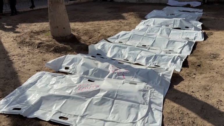 202ill002-1765110847 بعد عام على الحرب.. غزة تُعيد فتح قبور مستشفى الأهلي