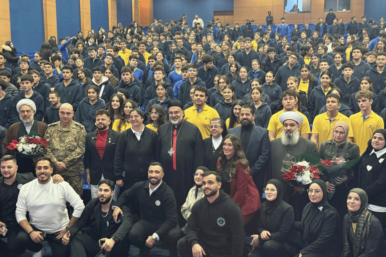 رسالة ميلادية حملت رسائل العيش المشترك في لبنان