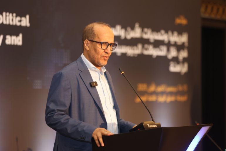 sdf21257-1765617402 مدير مركز الجزيرة للدراسات محمد المختار