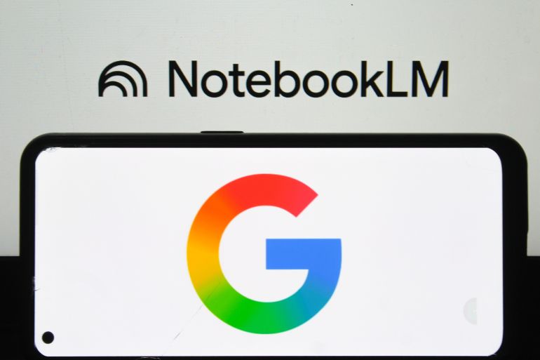 xfgdf-1751550354 Google logo on a smartphone screen and NotebookLM logo in the background. Indonesia - May 27, 2025