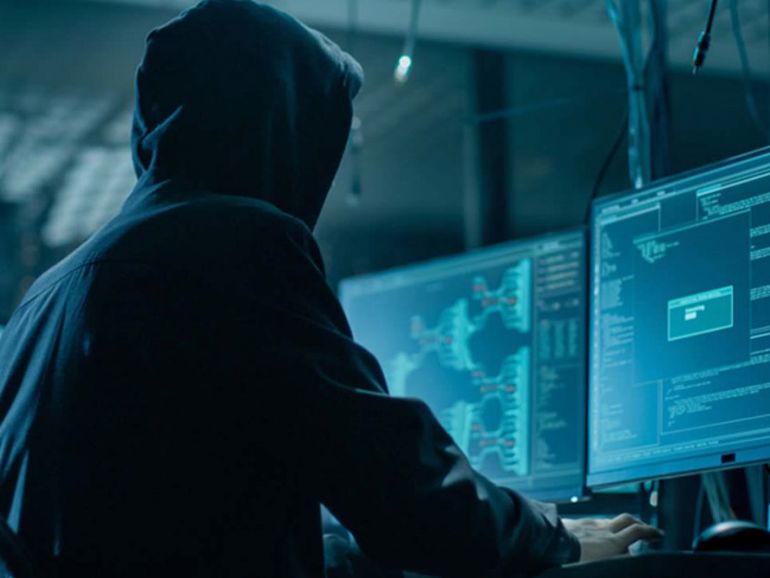 لا تخلو قوائم شرف المواقع الكبرى ومنصات الاختراق الأخلاقي من الهاكرز المصريين المصدر: غيتي