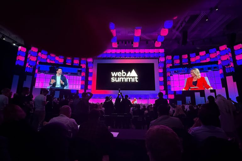 افتتاح قمة الويب