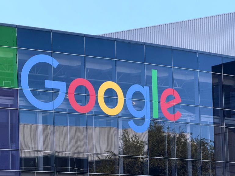 epa12488709 The Googleplex, the corporate heaquarters complex of Google and its parent company, Alphabet Inc., in Mountain View, California, USA, 28 October 2025. Alphabet Inc, the parent company of Google is scheduled to release their earnings report at the end of the closing bell on 29 October 2025. EPA/JOHN G. MABANGLO