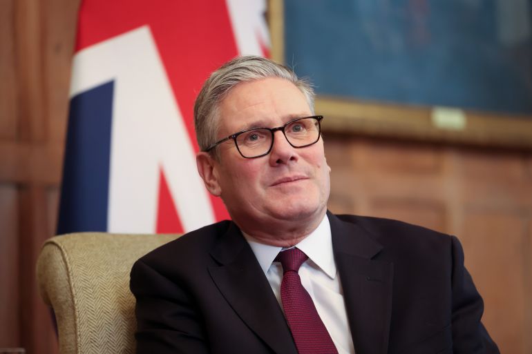 epa12671040 British Prime Minister Keir Starmer speaks during a bilateral meeting with Danish Prime Minister Mette Frederiksen (not pictured) at Chequers, the official country residence of the UK Prime Minister, in Buckinghamshire, Britain, 22 January 2026. The meeting comes a day after US President Donald J. Trump backed down on imposing tariffs on the UK and other NATO allies who opposed his plans to annex Greenland. EPA/ANDY RAIN / POOL