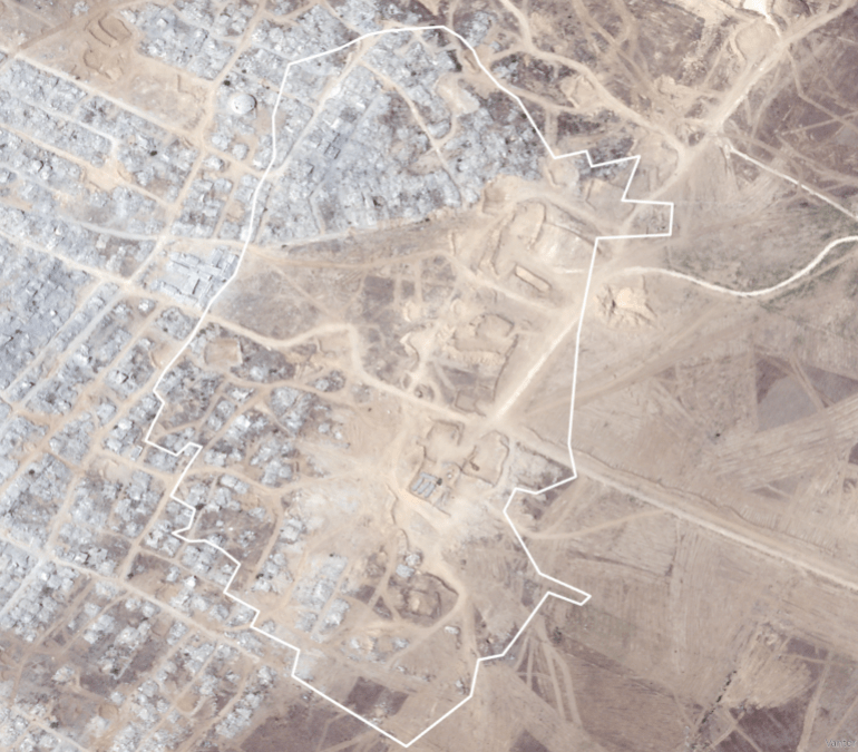 gaza454543555-1768140515 (صور التقطت قبيل إزالة ركام المنازل في بيت حانون بتاريخ 5 سبتمبر 2025 / المصدر: planet LBC)