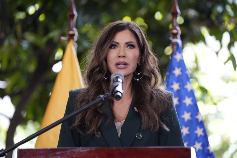 getty_68b4a4c387-1756669123 QUITO, ECUADOR - JULY 31: U.S. Homeland Security Secretary Kristi Noem speaks during a press briefing with Ecuador's Minister of Interior John Reinberg at the Ecuadorian Presidential Palace on July 31, 2025 in Quito, Ecuador. Noem is on a multi-day visit to Argentina, Chile, and Paraguay. (Photo by Alex Brandon-Pool/Getty Images)