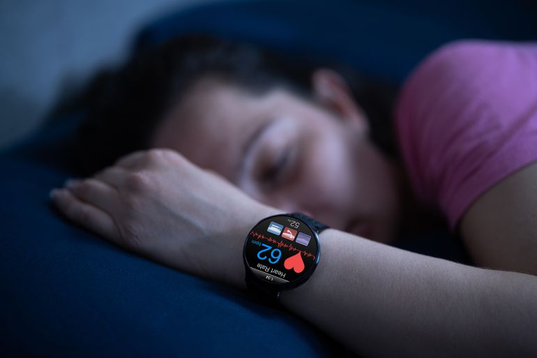 Wearable Sleep Tracking Heart Rate Monitor Smartwatch In Bed