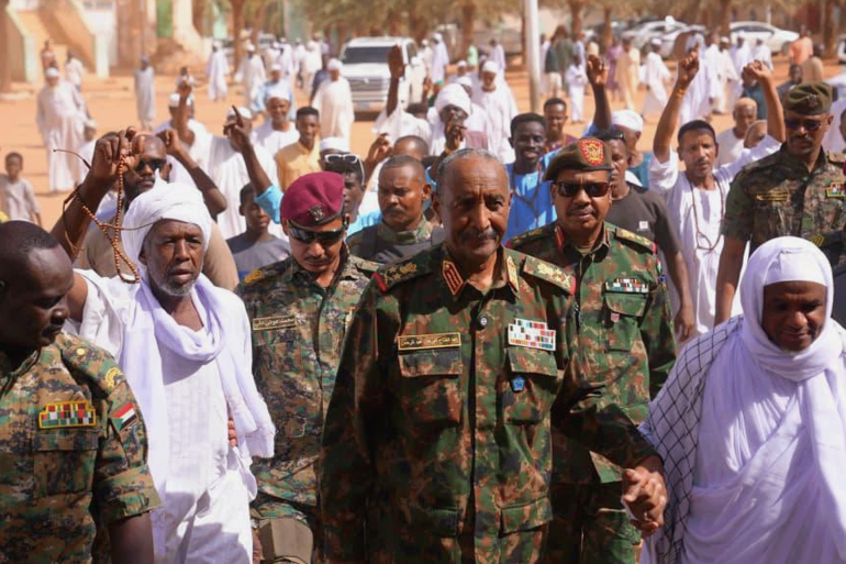 pic-88742-1767979087 المصدر: حساب مجلس السيادة الإنتقالي - السودان @TSC_SUDAN الرابط: https://x.com/TSC_SUDAN/status/2009658864212558064?s=20 رئيس مجلس السيادة السوداني الانتقالي عبد الفتاح البرهان يؤدي صلاة الجمعة، في مسجد الصادق الصائم بمنطقة أم بدة نص المنشور: رئيس مجلس السيادة القائد العام للقوات المسلحة السودانية الفريق أول الركن عبدالفتاح البرهان يؤدي صلاة الجمعة بمجد الaيخ الصادق الصائم ديمة.