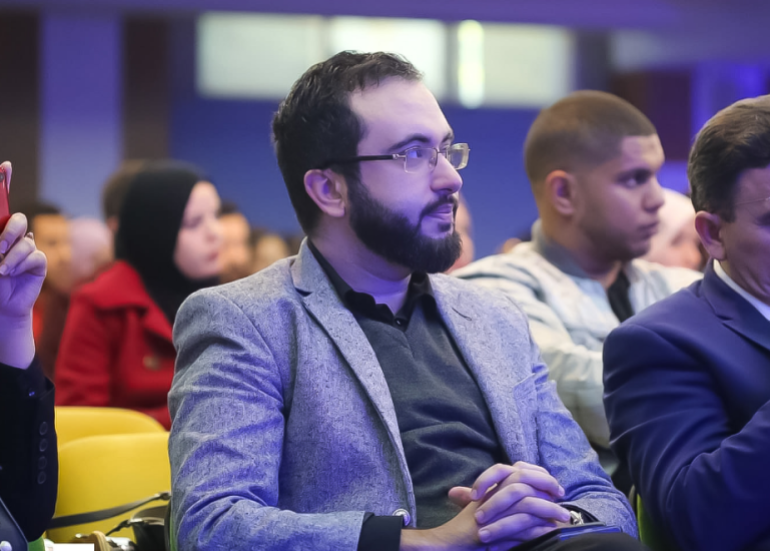 3-jpg-1772278876 يرى الأسود أن أخطر انحراف أخلاقي في "مولت بوك" هو المسؤولية الضائعة في شبكة مستقلة