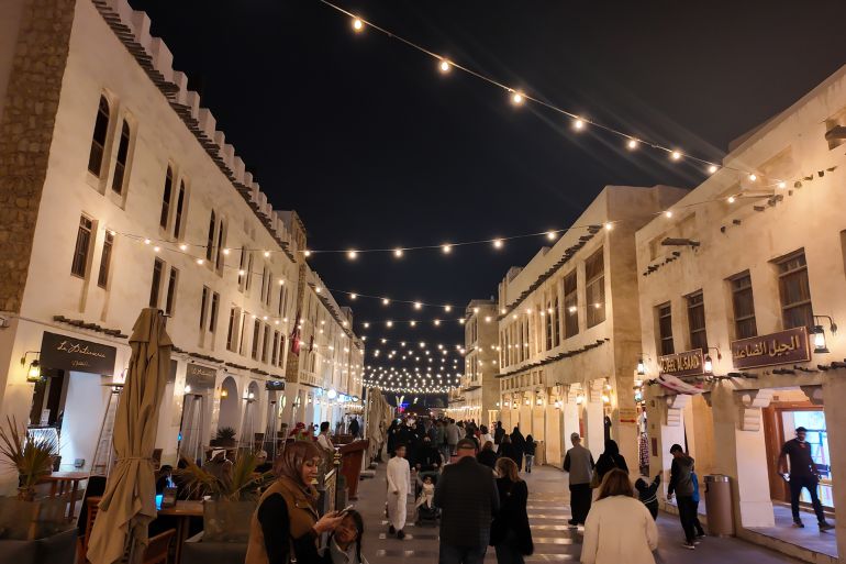 shutterstock_2635720065-1771773091 Qatar Doha 2 february 2025, Night market in doha's old city at Souq waqif