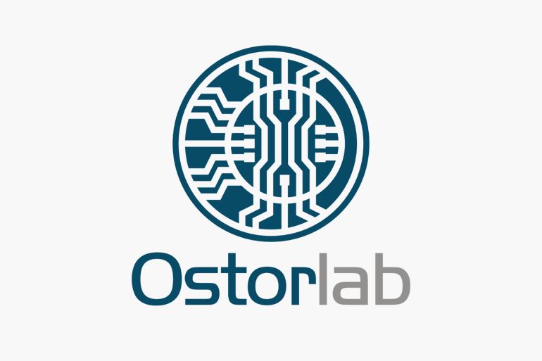 2 - شعار شركة أوستورلاب (المصدر: يوسف مبروك من أوستورلاب)