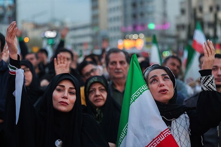 أقيم حفل الاحتفال ببداية عام 1405 في ساحة الثورة بطهران بحضور حاشد. @وكالة تسنيم