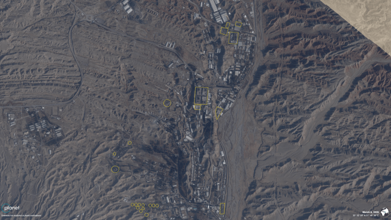 صور فضائية لاستهداف مجمع بارشين للصناعات الدفاعية (بلانت لابس)