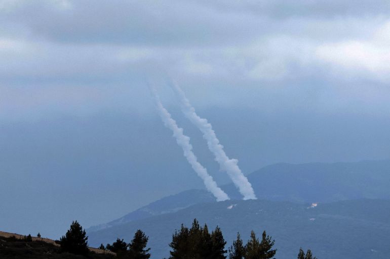 epa_69a87444277a-1772647492 epa12794602 A trial of missiles fired from Lebanon toward targets in northern Israel as seen from the upper Galilee on the Israel-Lebanon border, 04 March 2026 EPA/ATEF SAFADI