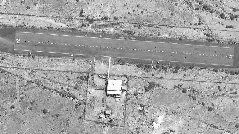 satelll-3-1772309663 صور أقمار صناعية توثق استهداف قاعدة بحرية إيرانية واشتعال سفينة حربية (شركة "فانتور" الأمريكية)