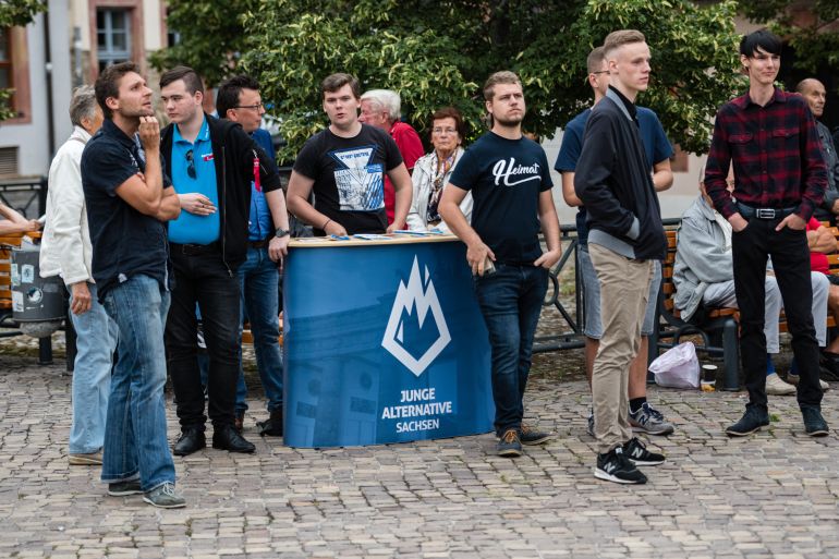 1228245439-1717009612