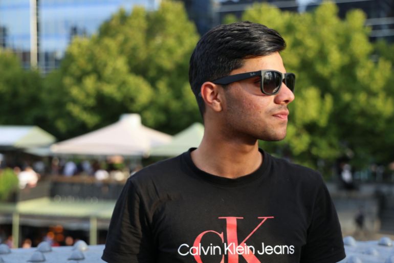 يدمج نموذج أوريون العالم الرقمي بالواقعي عبر تقنيات عرض هولوغرافية متقدمة تظهر الصور ثلاثية الأبعاد (بكسلز)