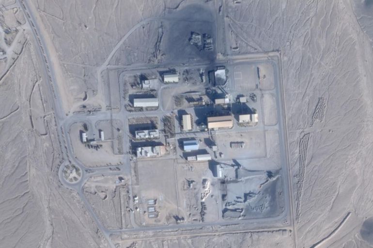 صور الأقمار الصناعية تكشف استهداف منشأة إنتاج “الكعكة الصفراء” في يزد الإيرانية @ بلانيت لابس