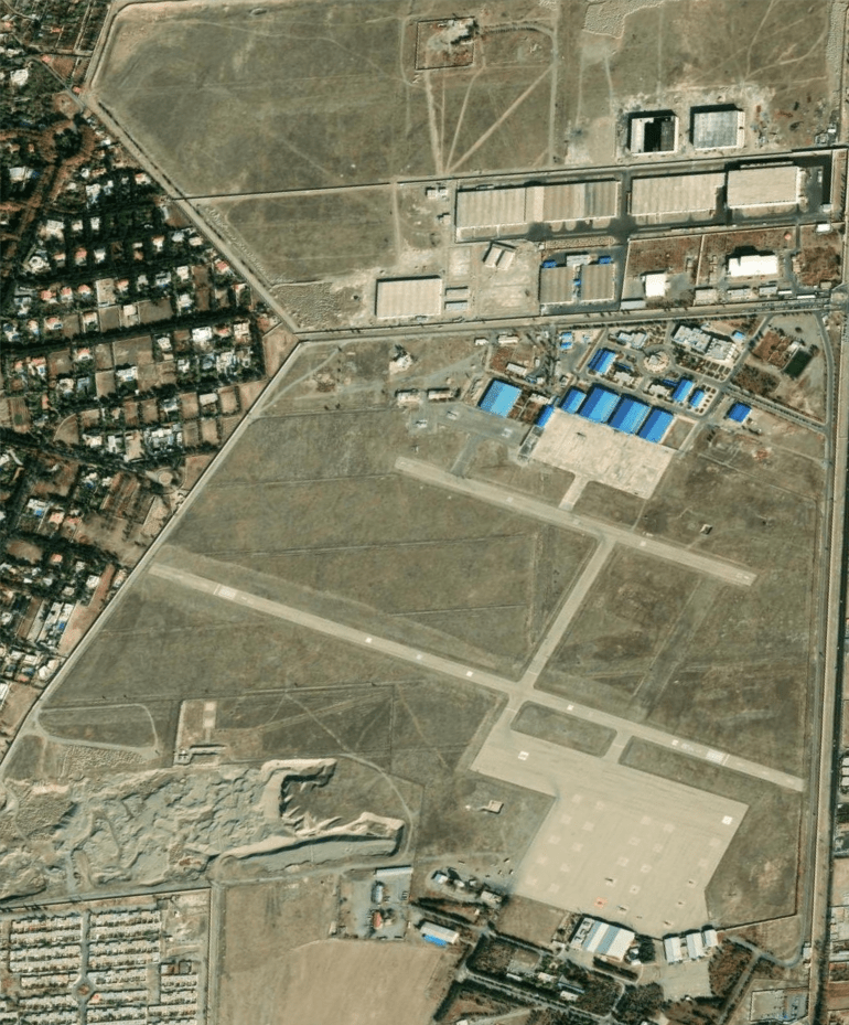 صد فضائي يكشف دمار قاعدة “فتح” التابعة للحرس الثوري المصدر: Airbus الجودة: عالية الملكية الفكرية: مرخص قيود الترخيص: يجب ذكر المصدر Airbus