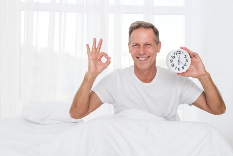 d8a7d984d8a7d984d8aad8b2d8a7d985-d8a8d8a7d984d988d982d8aa-1776184436 Medium shot happy man showing approval