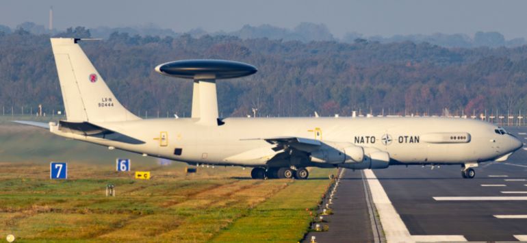 الطائرة "أواكس" للإنذار المبكر تعمل فوق الأراضي التركية مع تصاعد الأحداث في إيران (جيت فوتو)