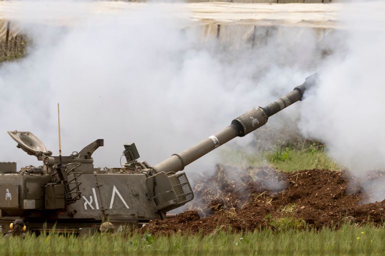 NORTHERN ISRAEL, ISRAEL - APRIL 15: An Israeli artilery unit fires toward Southern Lebanon, as seen from a position on the Israeli side of the border on April 15, 2026 in Southern Lebanon, Israel. Iran has continued firing waves of drones and missiles at Israel after the United States and Israel launched a joint attack on Iran early on February 28th. (Photo by Amir Levy/Getty Images)