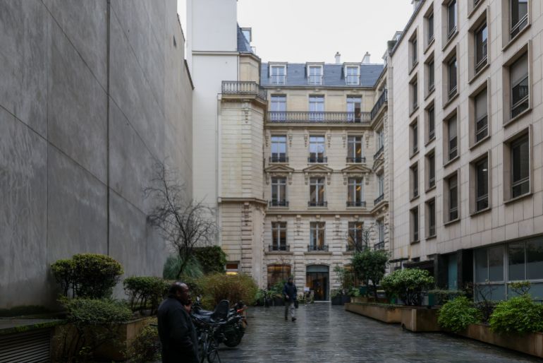 PARIS, FRANCE - FEBRUARY 03: The exterior of the building housing the offices of X, the social media platform owned by Elon Musk, after a raid by police on February 03, 2026 in Paris, France. The Paris prosecutor said that police focusing on cyber-crime searched the company's offices in relation to an investigation into the content on X and its AI chatbot, Grok. (Photo by Pierre Suu/Getty Images)